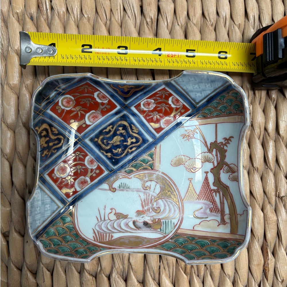 Hand painted vintage Imari candy/soap dish